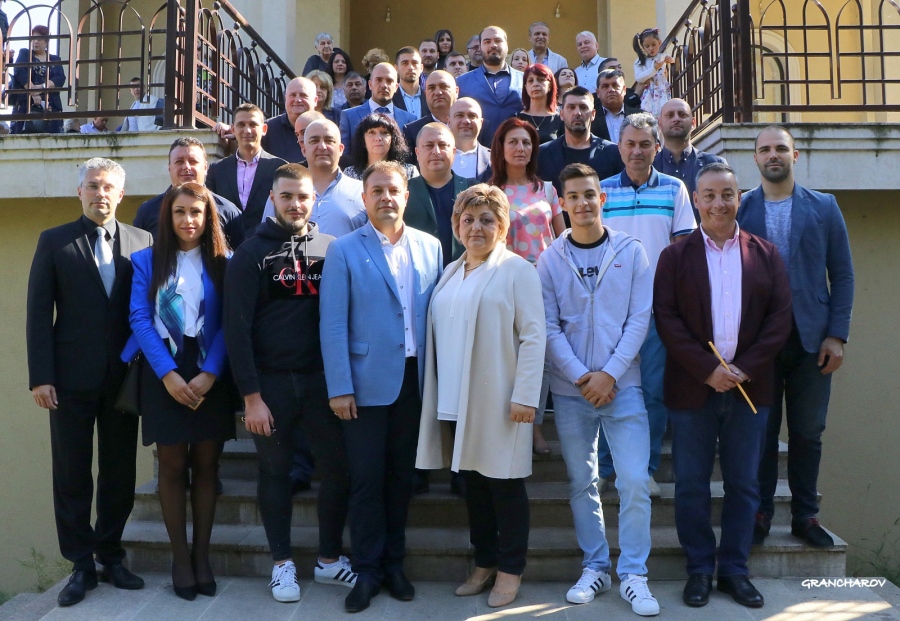 ГЕРБ – Велико Търново откри предизборната си кампания с благослов